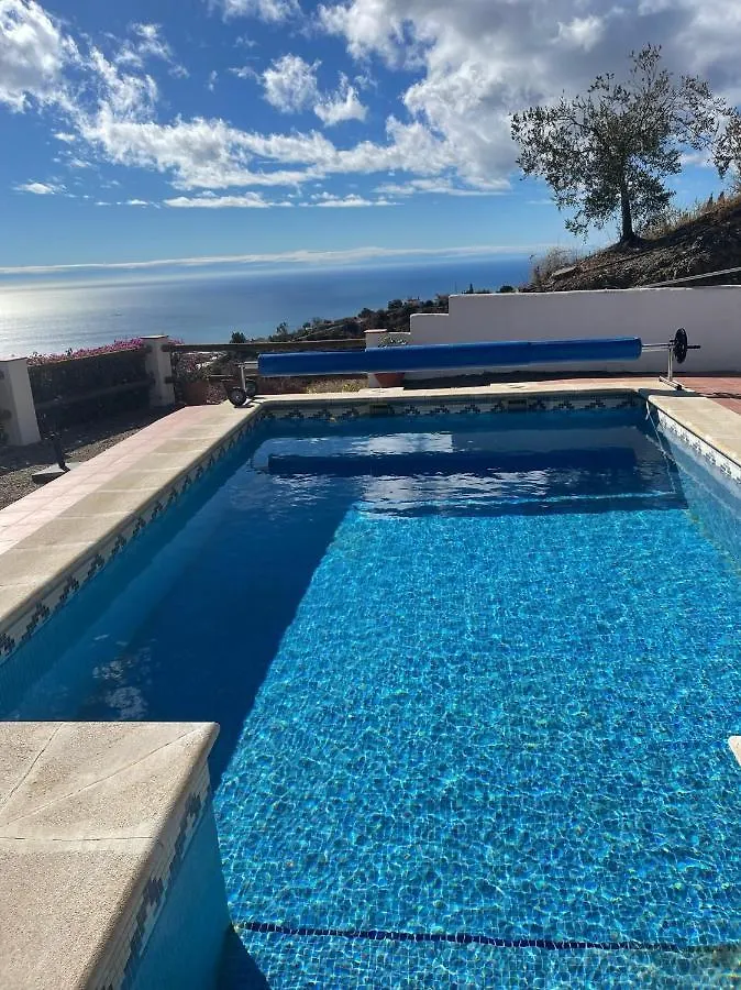 Villa Los Naranjos Sayalonga إسبانيا